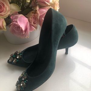 Dolce Gabbana green suede pumps